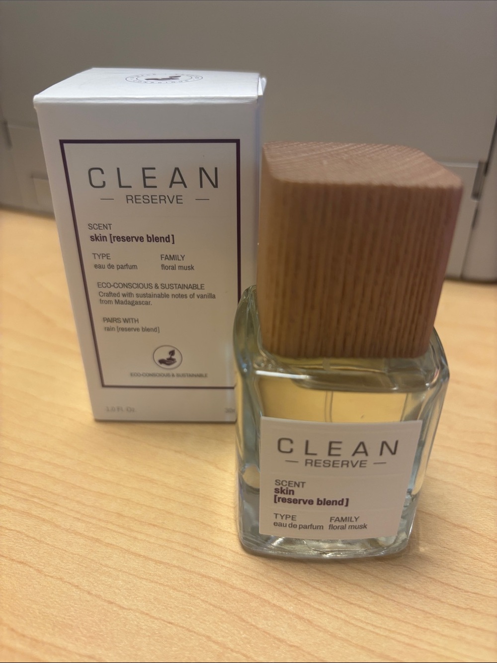 Clean reserve Skin (Reserve Blend) Eau de Parfum - Wood Cap, Clear Bottle 1oz